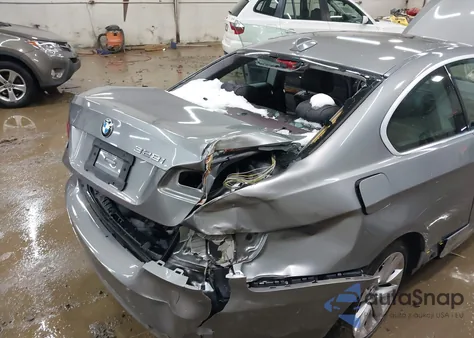 2012 BMW 328I xDrive из США, поврежденный, VIN WBAKF5C58CE517885